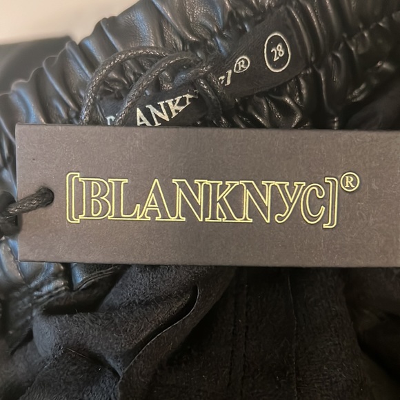 NWT BlankNYC faux leather pants, size 28 - Picture 3 of 3